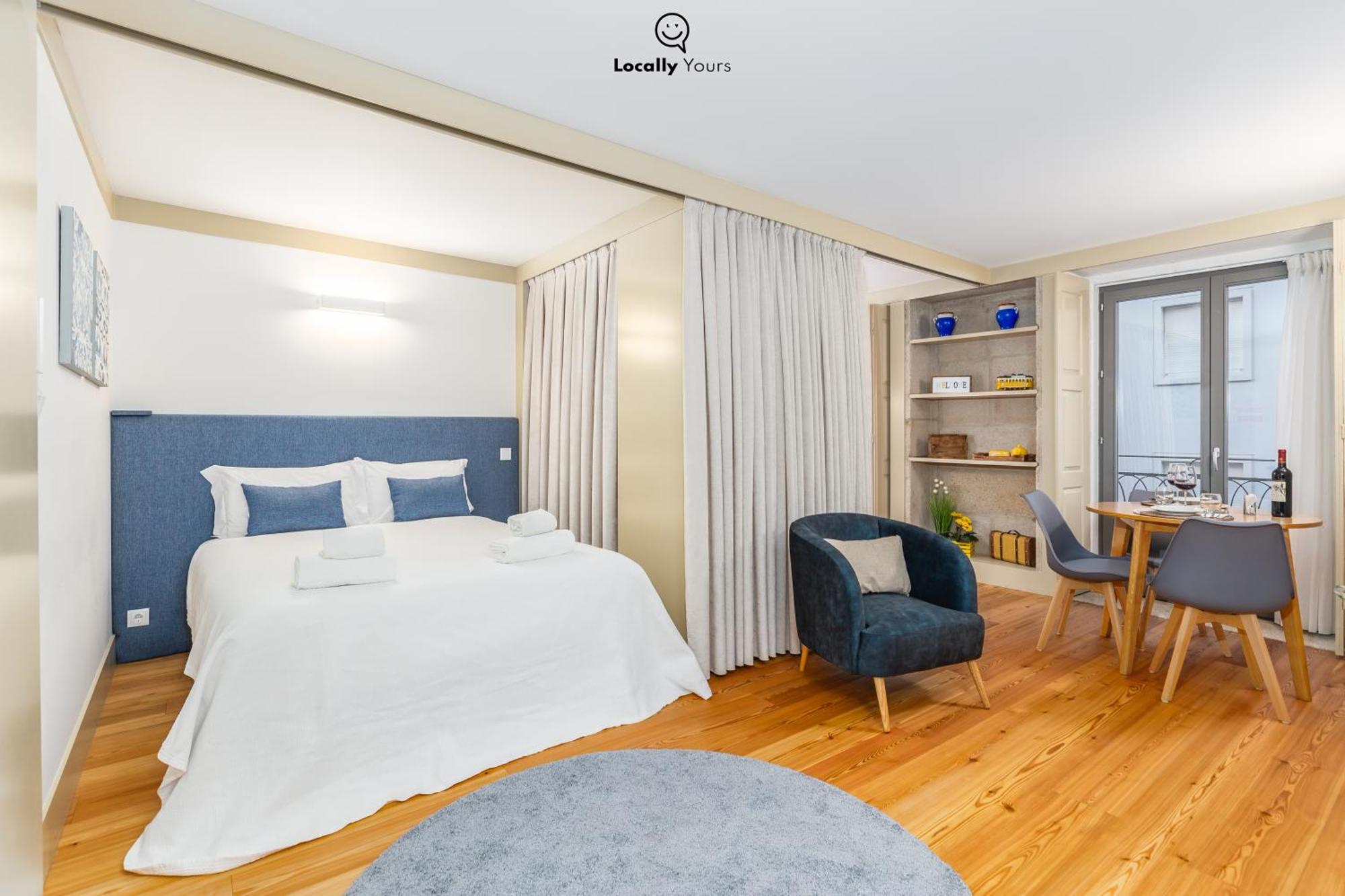 Locally Yours Flores Apartments Porto Buitenkant foto